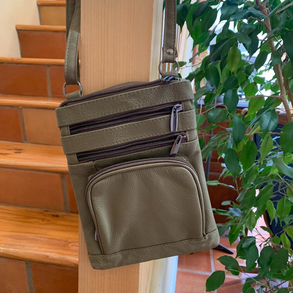 Crossbody bag